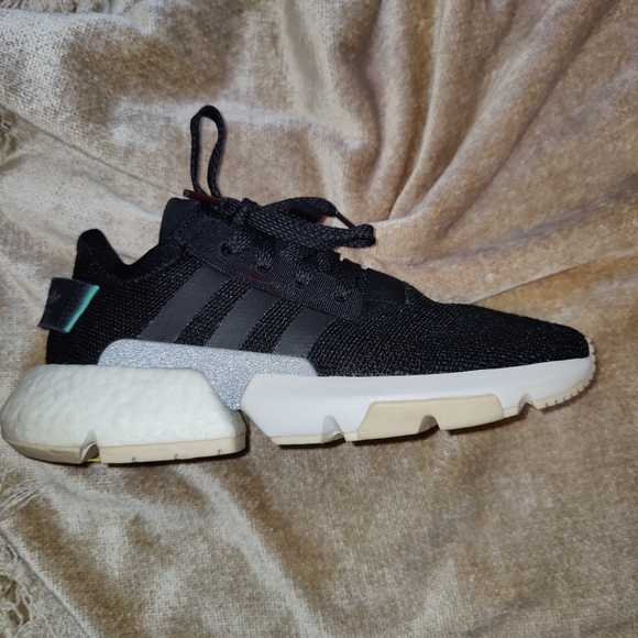 Adidas Wmns P.O.D. S3.1 'Core Black', Size 5.5 - Picture 5 of 16